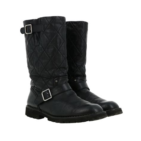 botte noir chanel|Short Boots .